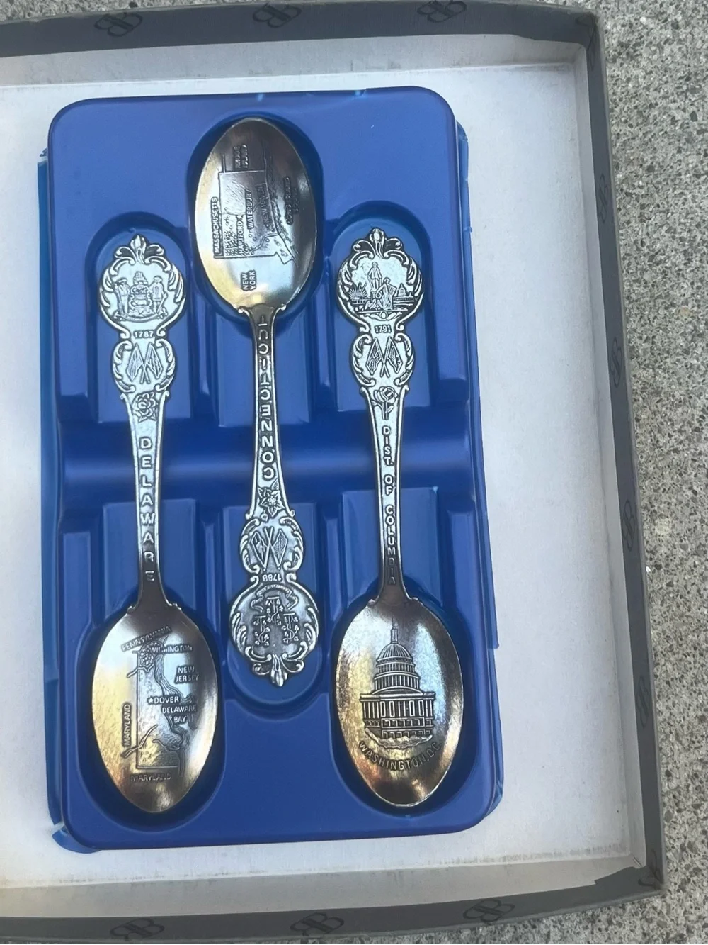 Vintage Souvenir Spoon Lot of 3 Delaware New York & Washington DC US Collectible